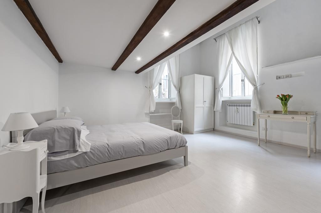 Appartamento Antique-modern Flat By Navona Square *